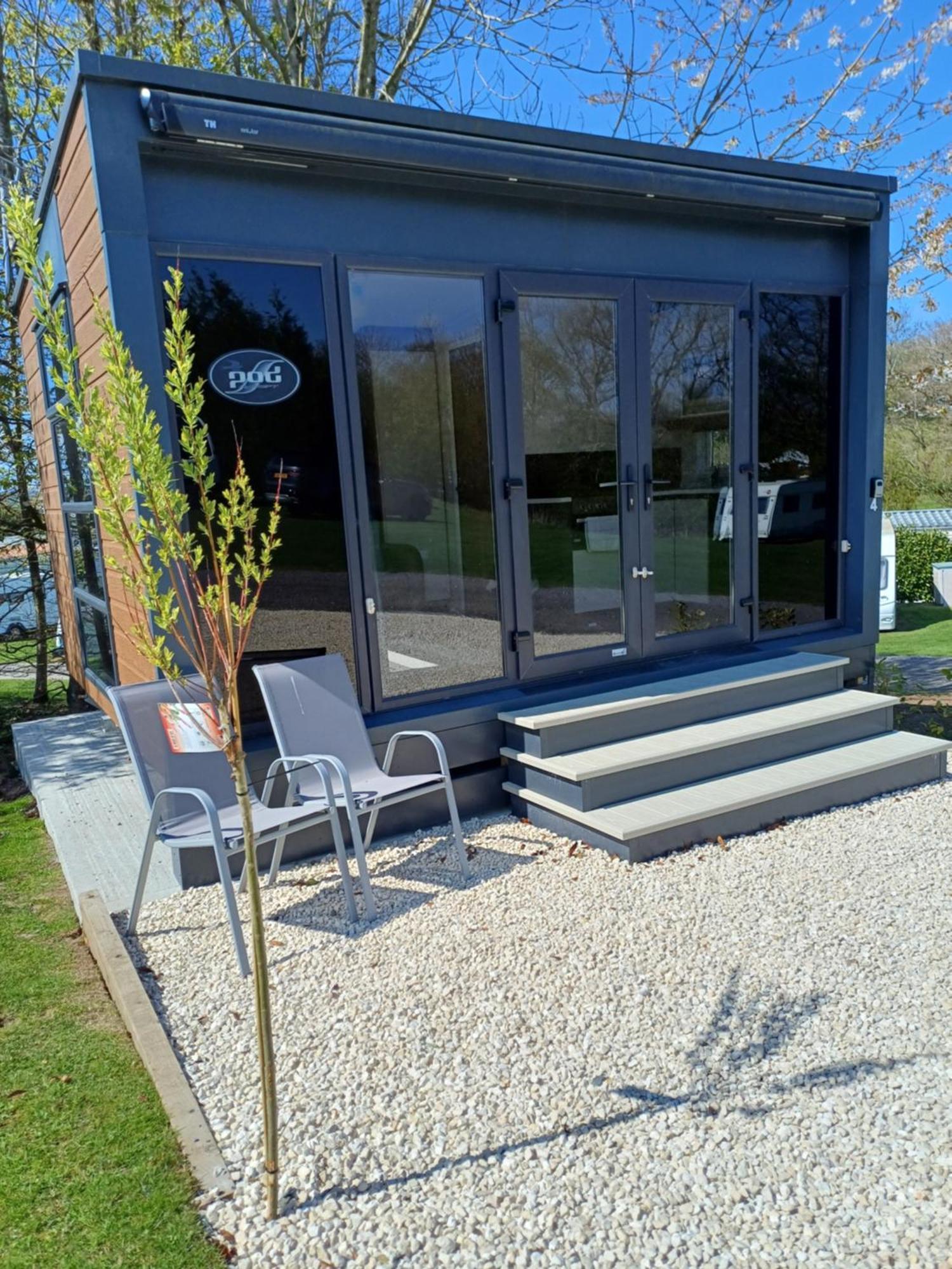 Campsite Luxury Pods At Mornest Caravan Park, Anglesey Gaerwen