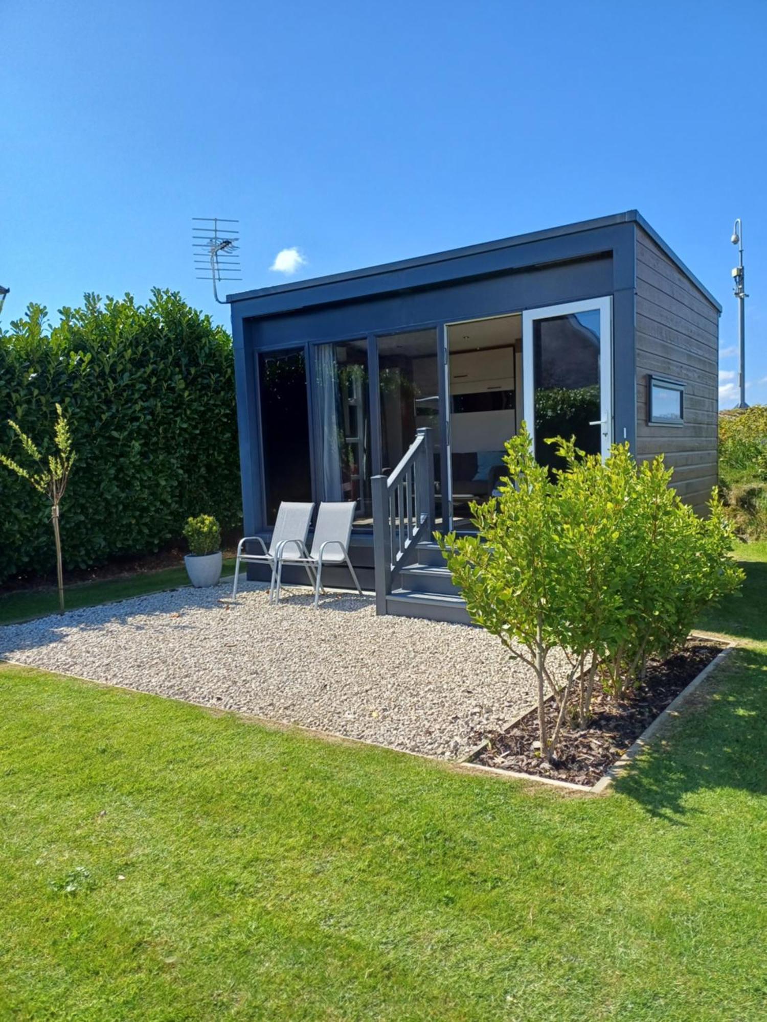 Campsite Luxury Pods At Mornest Caravan Park, Anglesey Gaerwen